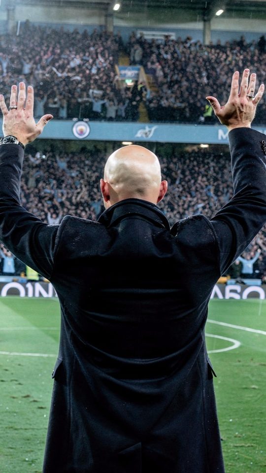 Guardiola lascia il City